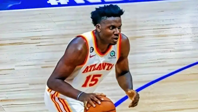 星空体育网页版登录入口-老鹰新秀连续两场得分破20的简单介绍