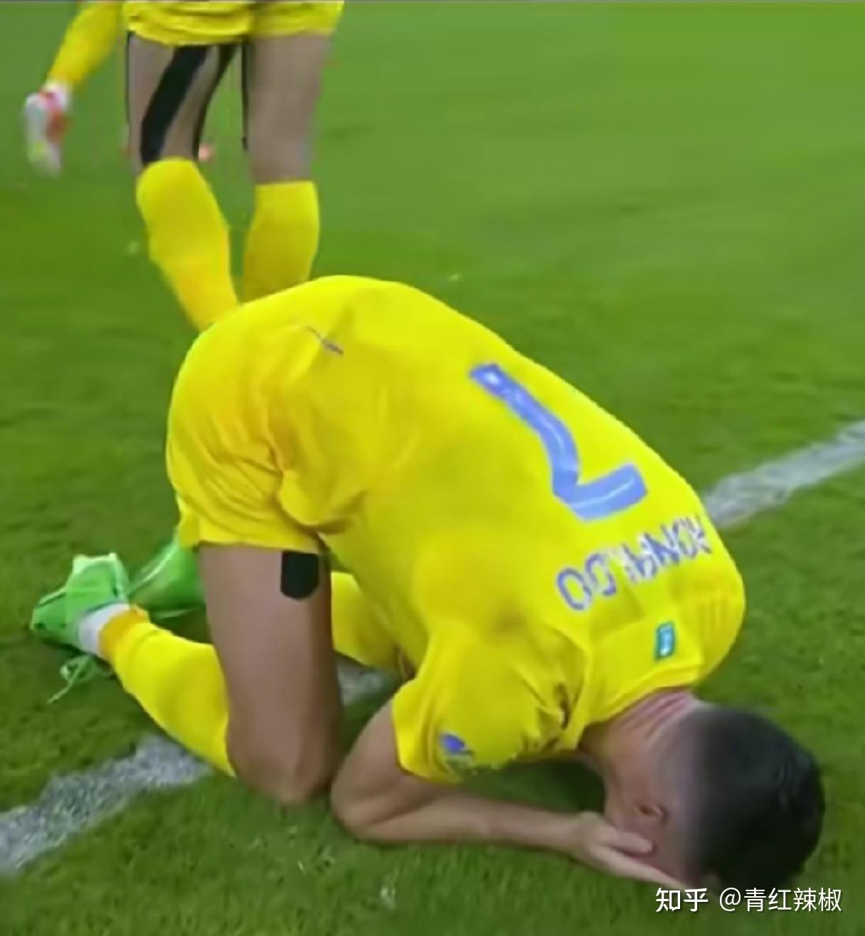 星空体育注册-包含葡萄牙队遭遇惨败，无缘欧洲杯四强的词条