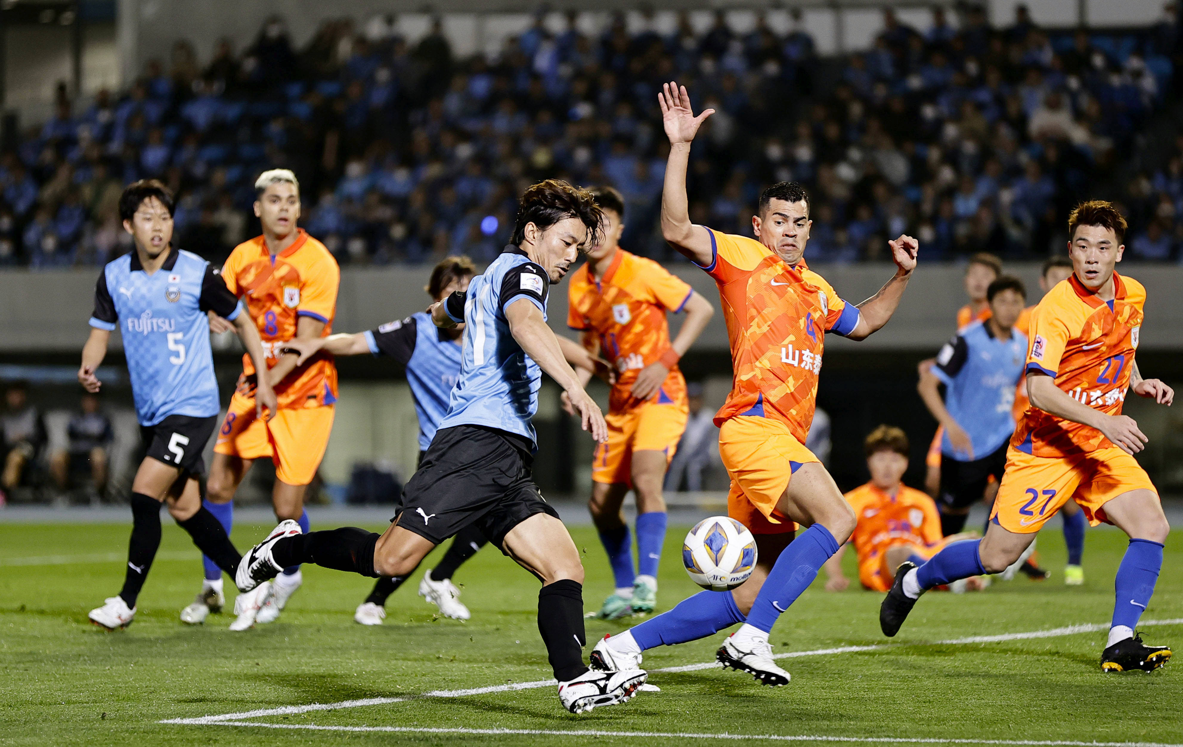 星空体育官网app-包含亚冠豪强！广岛三箭主场3-1力克首尔FC，步入小组赛前八的词条