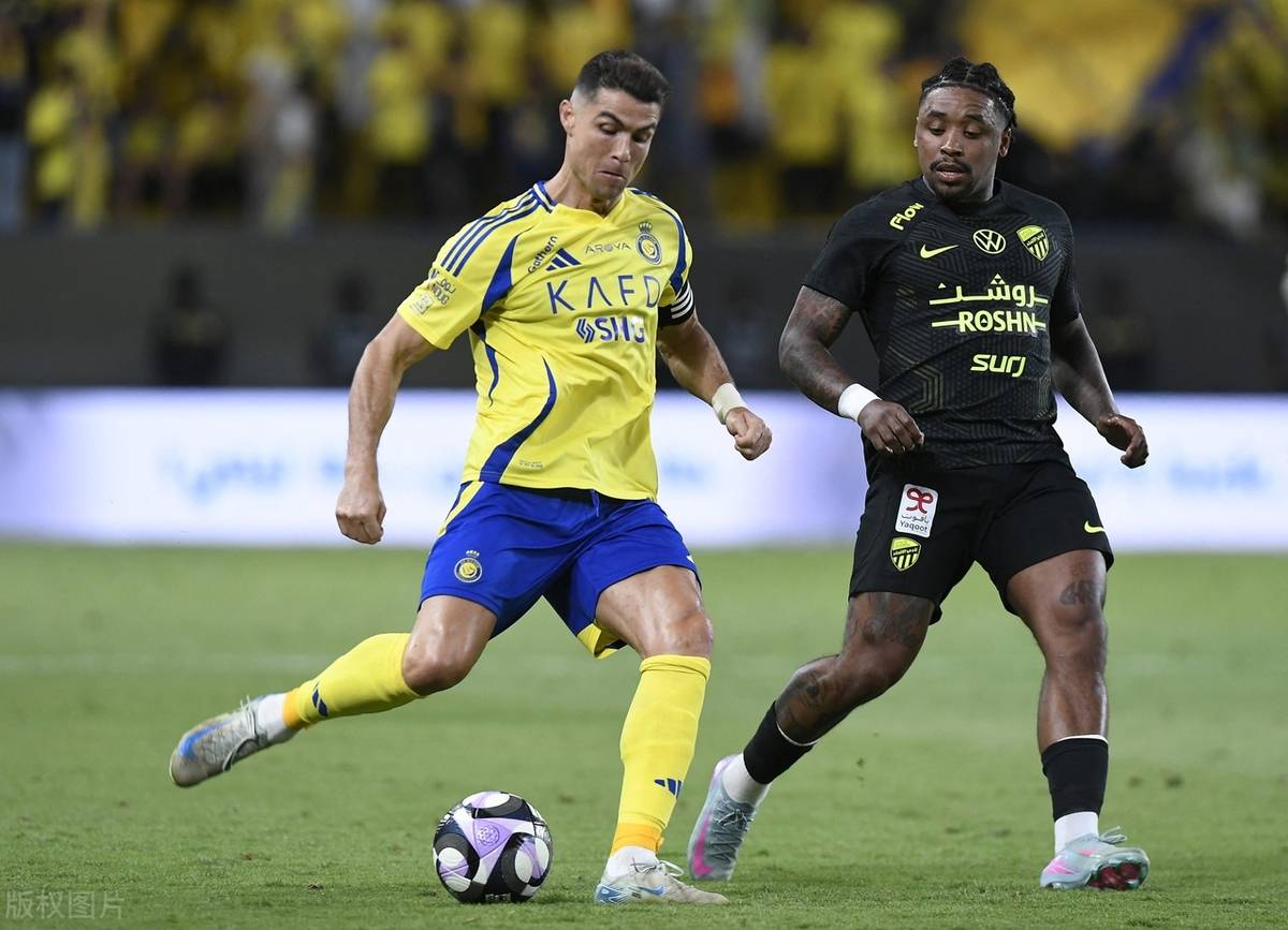 包含广州恒大凭借一脚进球逆袭天津泰达,信心大增冲击领先宝座的词条 包含广州恒大凭借一脚进球逆袭天津泰达,信心大增冲击领先宝座的词条