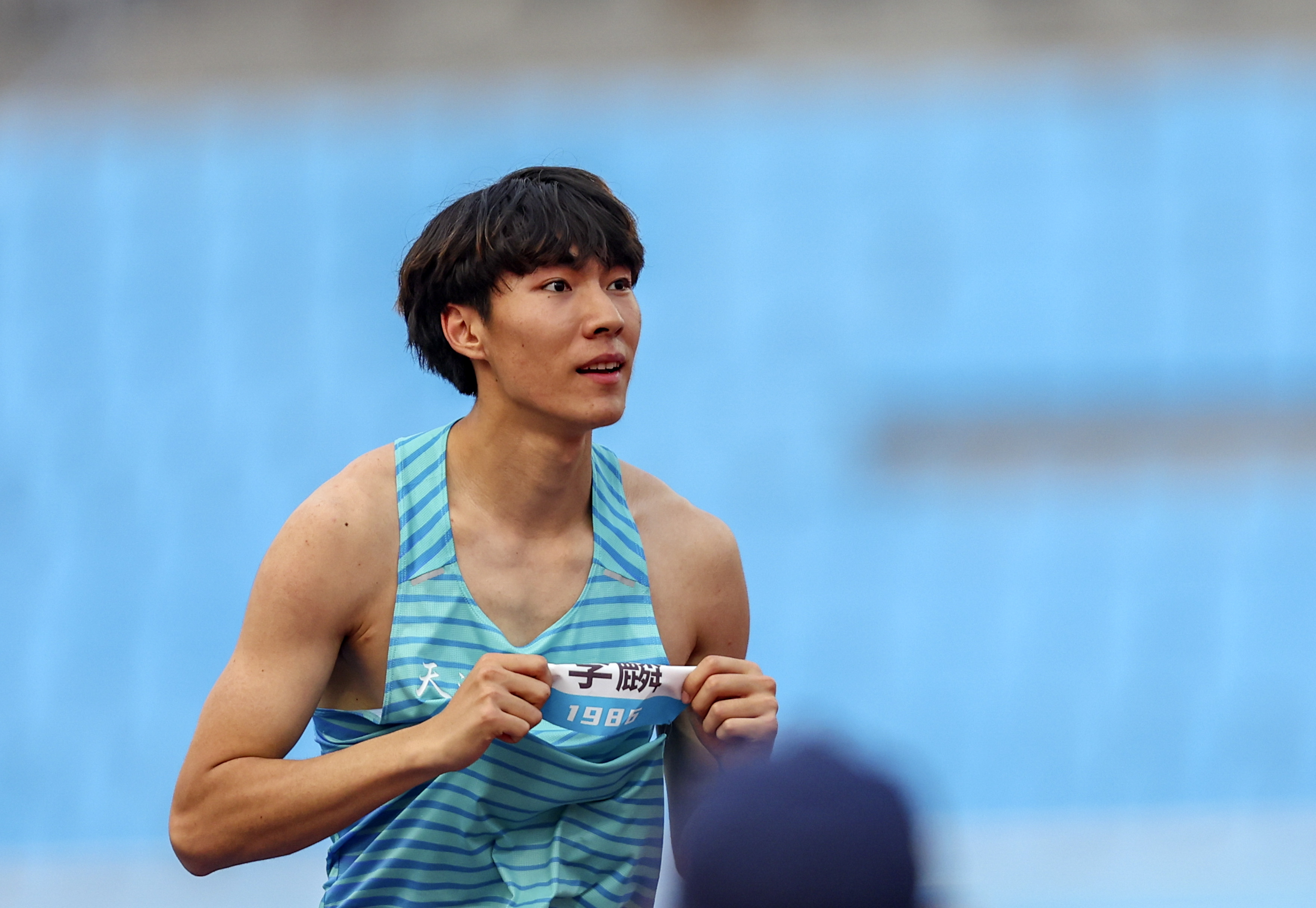 土耳其田径选手技压群雄夺得冠军的简单介绍 土耳其田径选手技压群雄夺得冠军的简单介绍