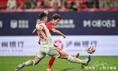 星空体育在线登录-包含韦斯卡客场大胜维戈塞尔塔，保级希望增加的词条