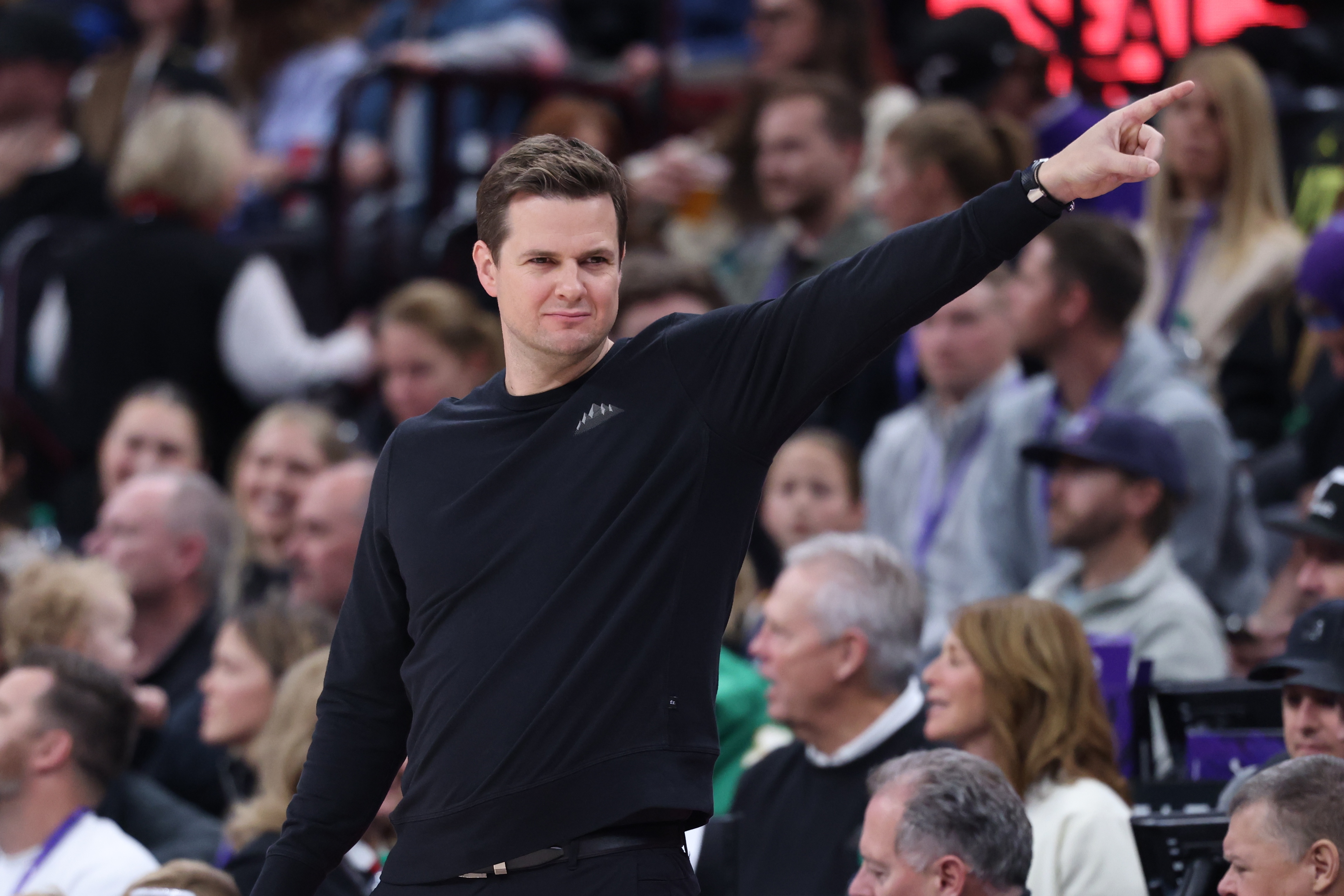 星空体育馆-包含伤病球员回归，球队实力大增的词条