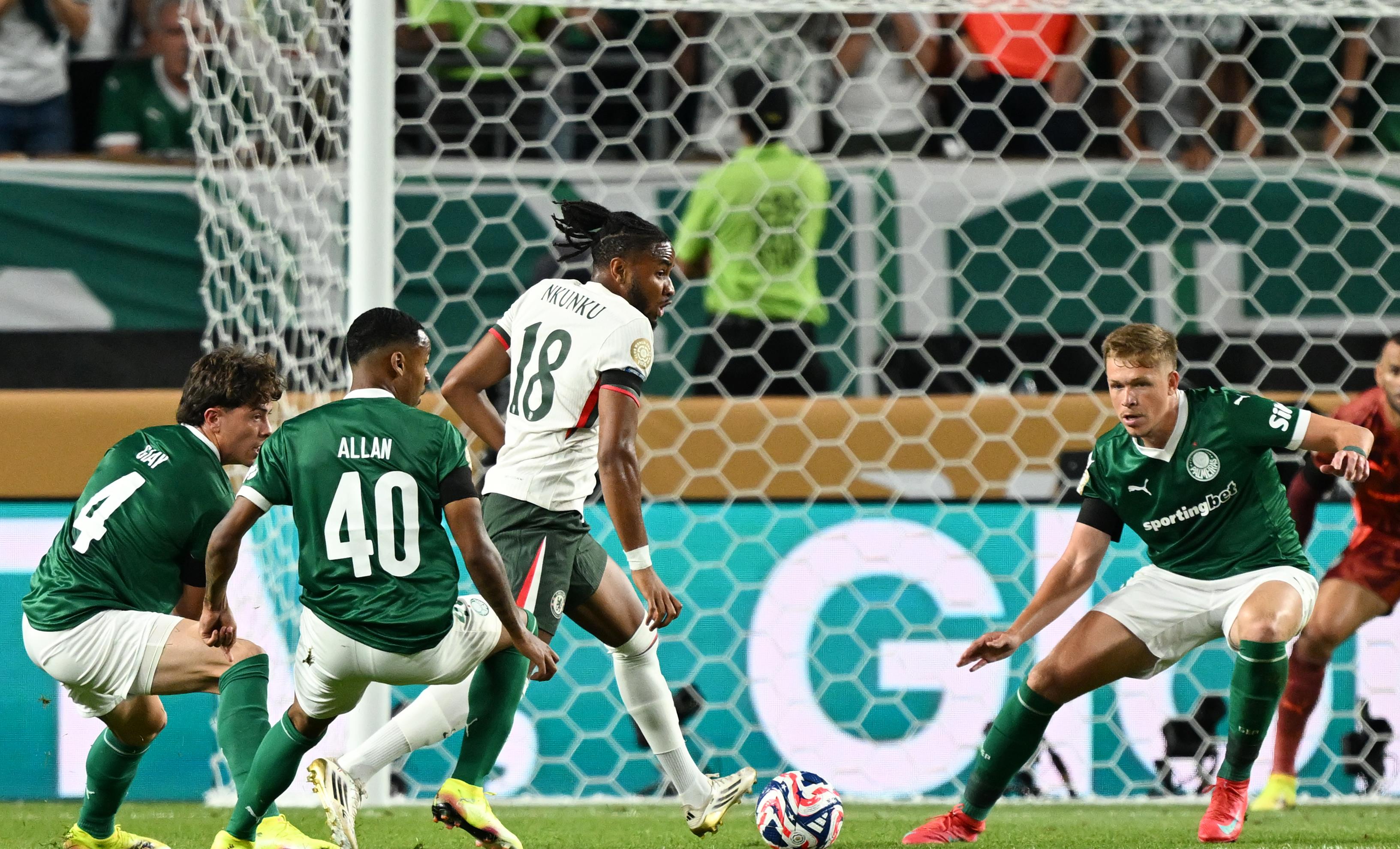 切尔西逆袭成功,连胜开启好形势 切尔西逆袭成功,连胜开启好形势