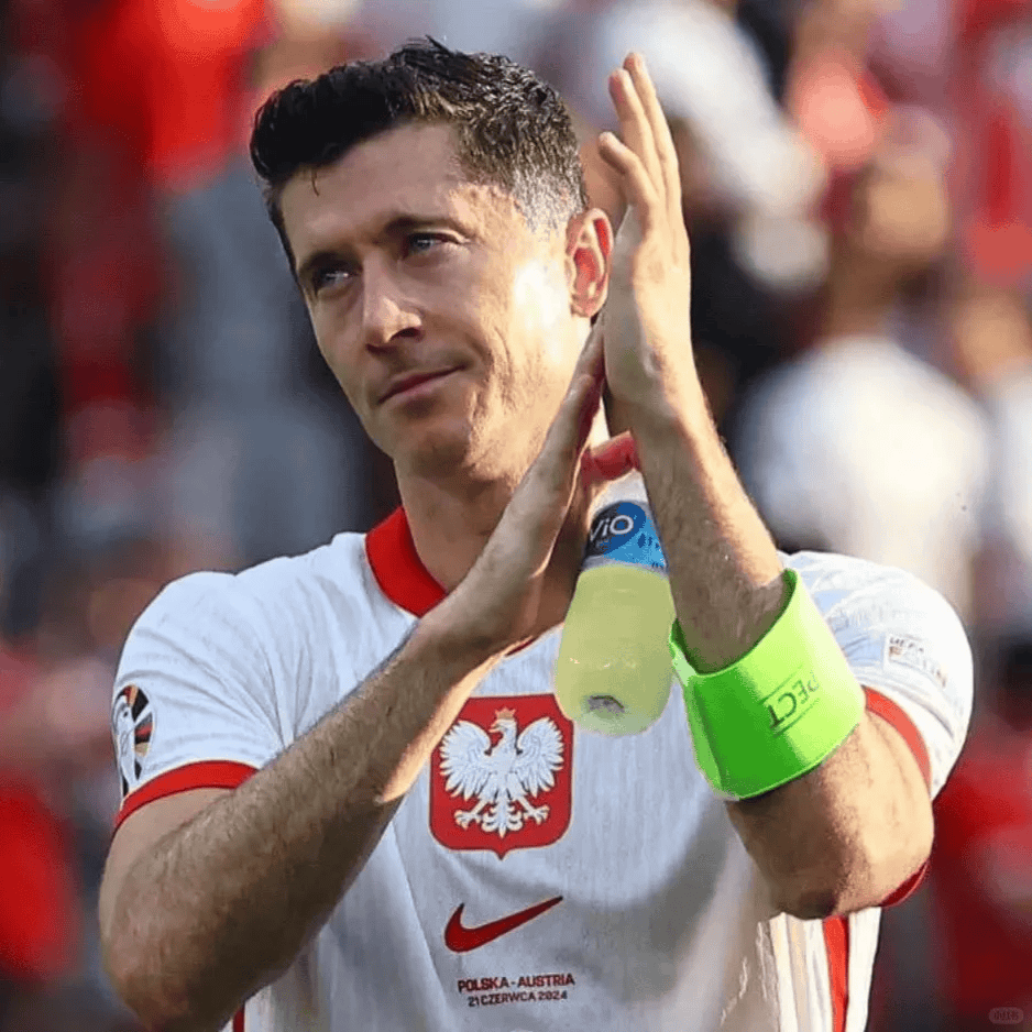 星空体育网站入口-波兰遭遇波风波，意大利横扫晋级欧锦赛的简单介绍