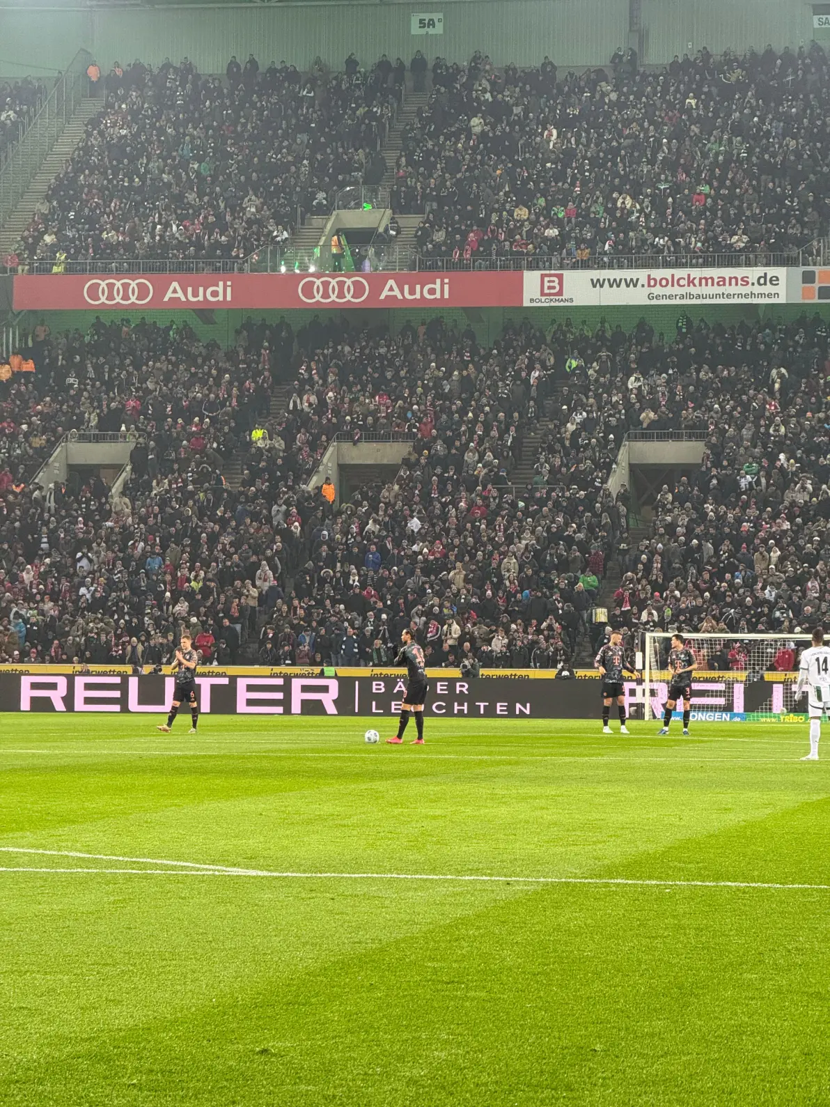 星空体育app下载地址-关于门兴格拉德巴赫主场告捷，继续紧追前面强队的信息