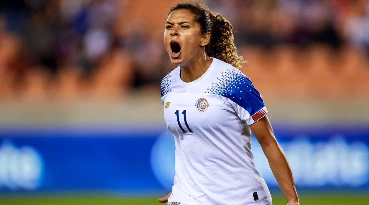 加拿大女足球员获得最佳球员奖 加拿大女足球员获得最佳球员奖