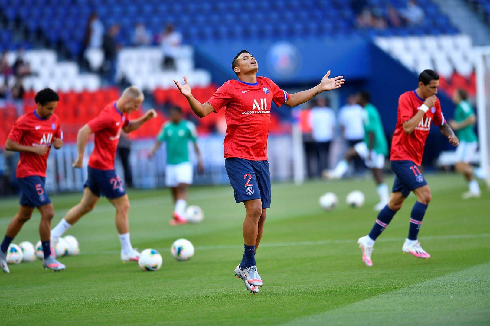 星空体育官网登录网址-巴黎圣日耳曼俱乐部青训学院培养出新星的简单介绍