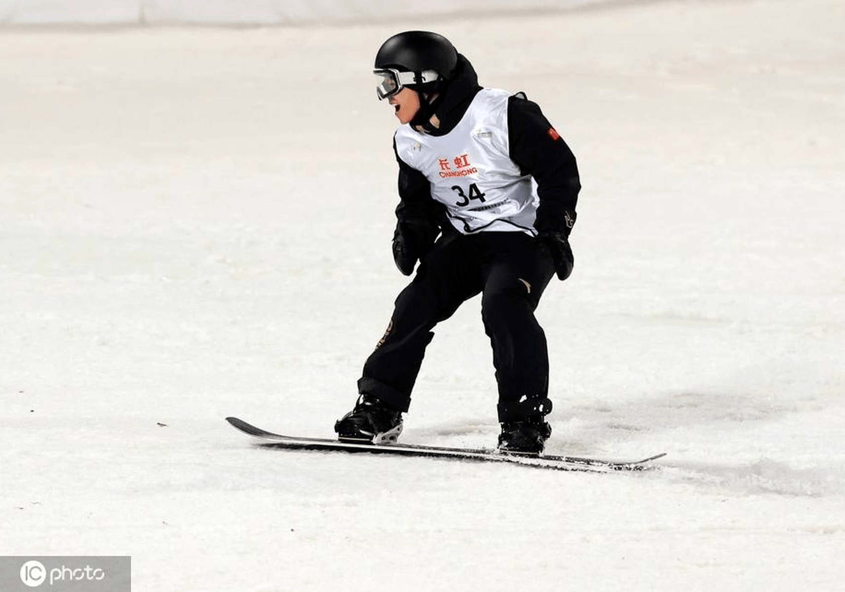 奥地利滑雪选手百折不挠,登上领奖台的简单介绍 奥地利滑雪选手百折不挠,登上领奖台的简单介绍