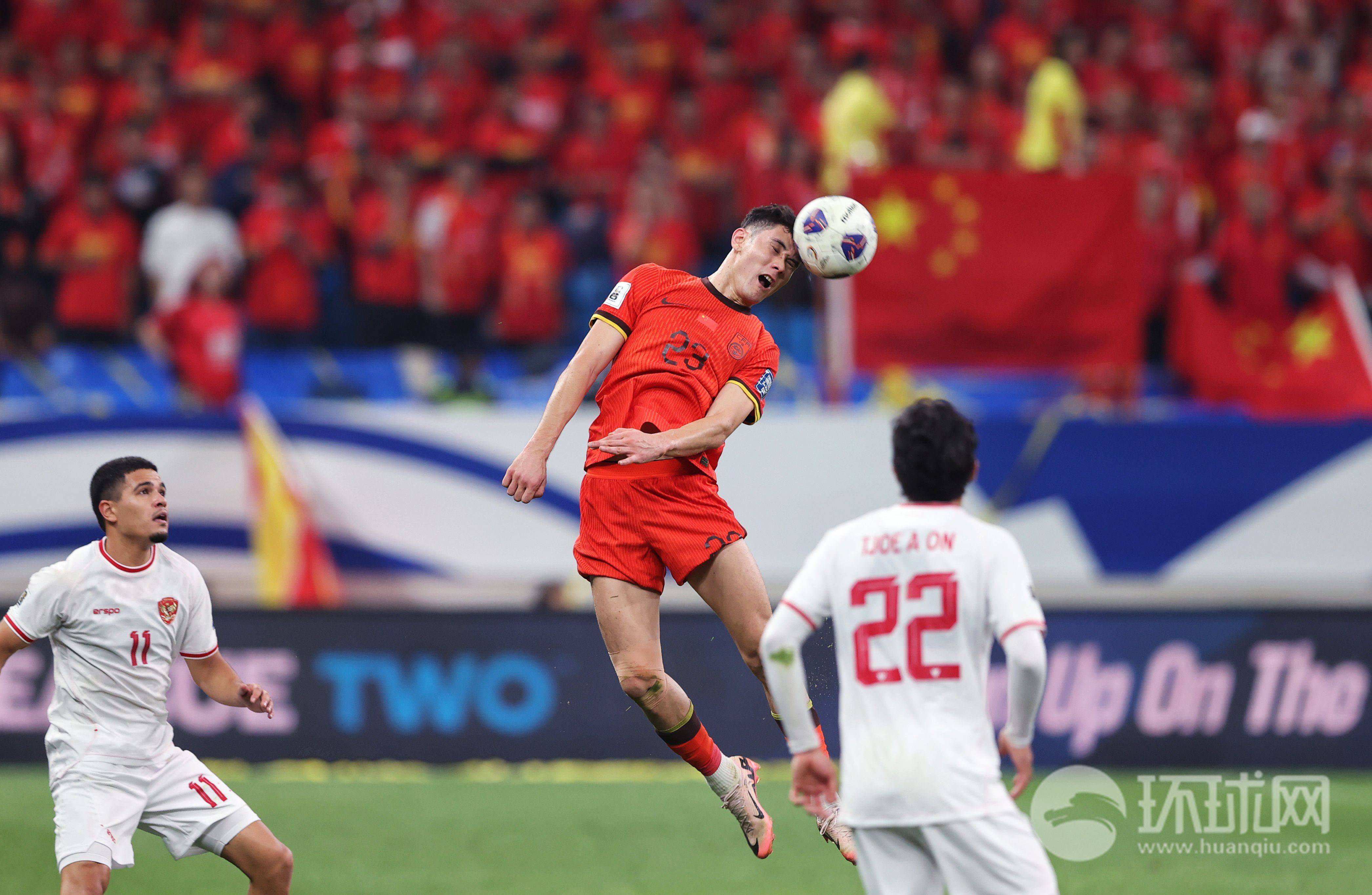 包含中国队在国际比赛中表现抢眼,备战世界杯的词条 包含中国队在国际比赛中表现抢眼,备战世界杯的词条