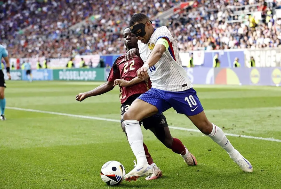 包含比利时队凭借绝杀,成功晋级淘汰赛的词条 包含比利时队凭借绝杀,成功晋级淘汰赛的词条