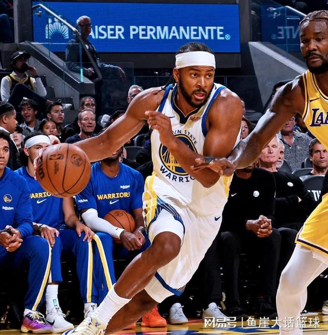 星空体育网页版-勇士vs湖人激战，库里砍下40分的简单介绍