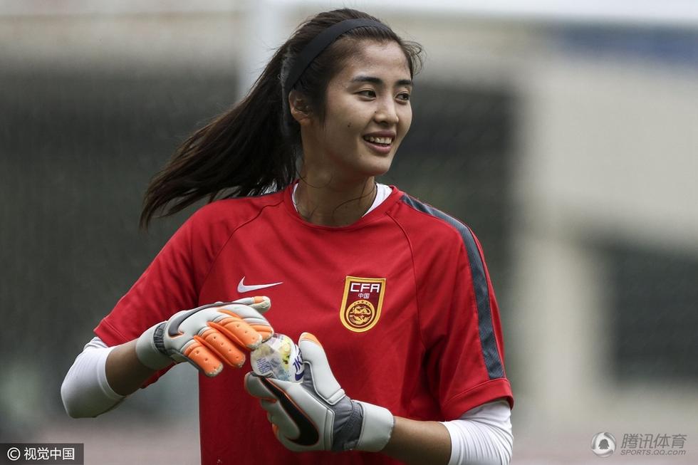 星空体育网页版登录入口-印度女足锦标赛中一位年轻球员表现抢眼
